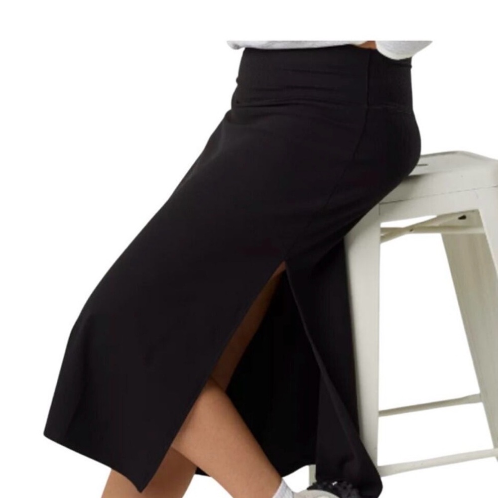 Aerie Black Ribbed Skirt